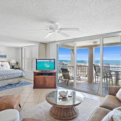 2BR Gulf-View Condo with Balcony + 3 Pools & 2 Hot Tubs | Magnolia House 509