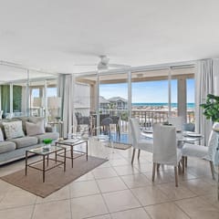Relaxing Destin Getaway Near Beaches & Attractions | Magnolia House 306