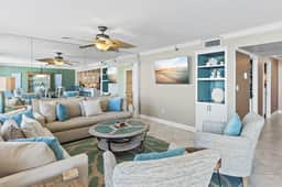 2BR Penthouse with Panoramic Views + Private Beaches | Magnolia House 602 - Image 5