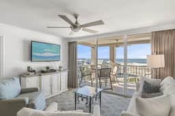 2BR Condo with 4 Bunk Beds + 3 Pools & Kid’s Splash Pad | Magnolia House 503 - Image 4
