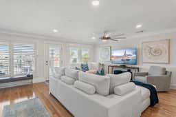 4BR Waterfront Home with Private Pool + Lake Views | Safe Harbor - Image 4