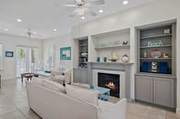 4BR Beach House with Kayaks, Paddle Boards + 3 Resort Pools | Happy Days - Image 2