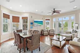 Just In Time |Lakefront in Destin Pointe | 3BR Coastal Escape w/ Beach Access - Image 5
