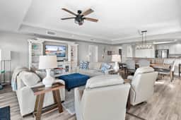 Stunning Harbor Views & Coastal Luxury on Holiday Isle | Harbor Landing 201B - Image 4