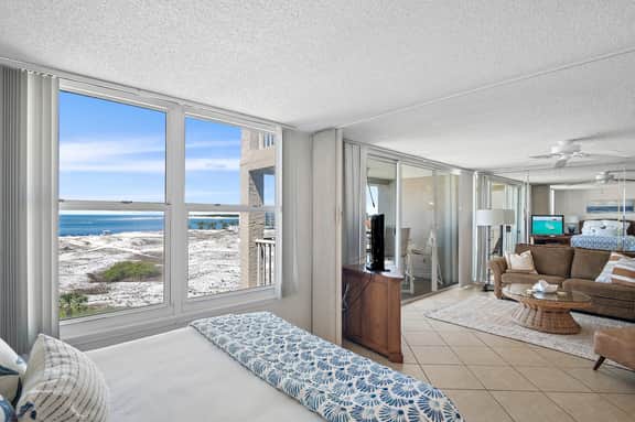 2BR Gulf-View Condo with Balcony + 3 Pools & 2 Hot Tubs | Magnolia House 509 - Image 5