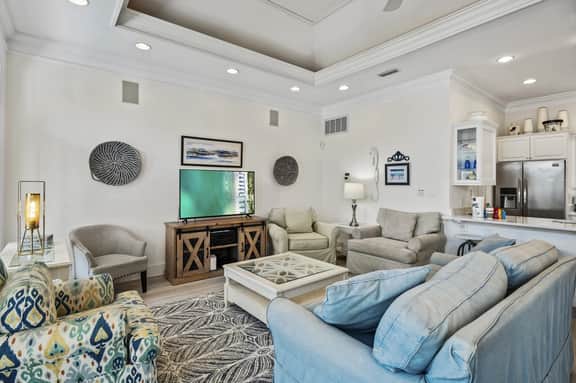 4BR Spacious Beach Home with Private Pool+ Studio Apartment | Southern Nights - Image 3
