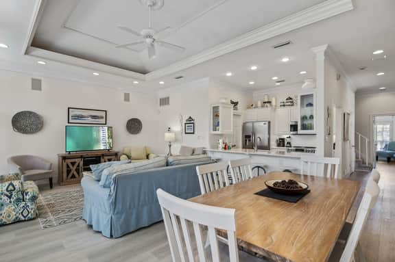 4BR Spacious Beach Home with Private Pool+ Studio Apartment | Southern Nights - Image 2