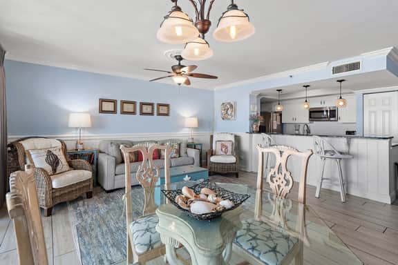 Gulf Views, East Pass Sunsets & Coastal Comfort – Magnolia House 207 - Image 4
