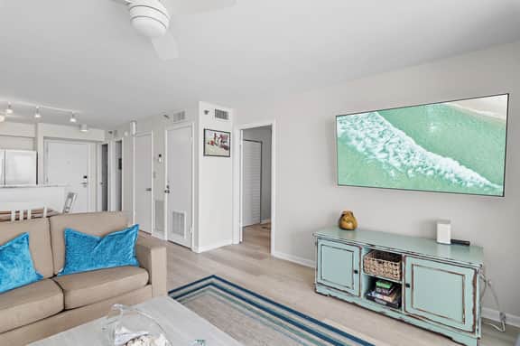 Sunny 2BR Gulf-View Condo with Balcony & Beach Access | Magnolia House 302 - Image 4