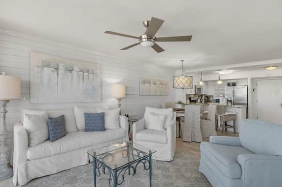 2BR Condo with 4 Bunk Beds + 3 Pools & Kid’s Splash Pad | Magnolia House 503 - Image 5