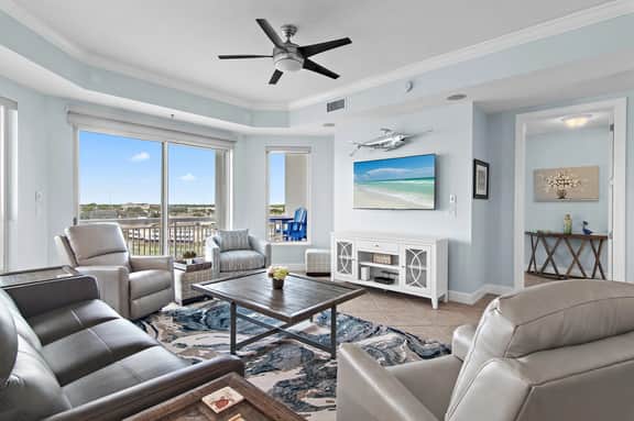 Luxury 3-Bedroom Condo on Holiday Isle | Harbor Views at Harbor Landing 601A - Image 2