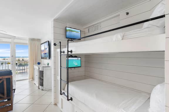 2BR Condo with Gulf & East Pass Views + Pools & Hot Tub | Magnolia House 205 - Image 4