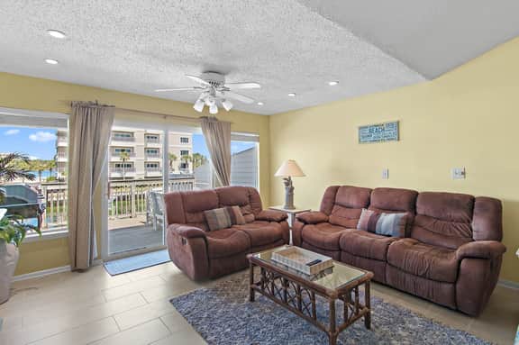 Pet-Friendly Canal Front Retreat | Steps from the Beach| Sand Dollar Place - Image 3