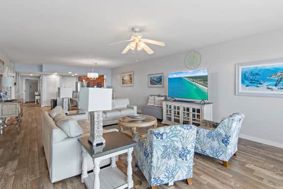 3BR Condo with 2 King Suites + Bunk Room, Pool & Beach Access | Beach Therapy - Image 5