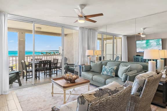 Charming Coastal Retreat Mag House 410 | Steps to the Beach + Pool Access! - Image 3