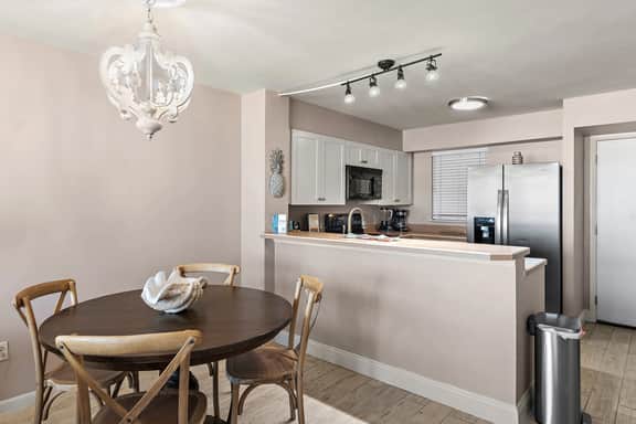 Charming Coastal Retreat Mag House 410 | Steps to the Beach + Pool Access! - Image 5