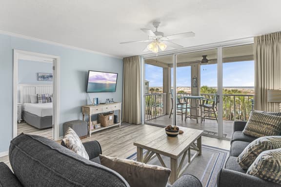 2BR Gulf View Condo w/ Private Balcony + Pools & Hot Tub | Magnolia House 210 - Image 1