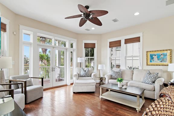 Just In Time |Lakefront in Destin Pointe | 3BR Coastal Escape w/ Beach Access - Image 1